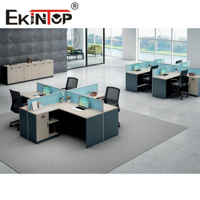 Lipat 2 4 6 Orang Kantor Workstation Meja Berputar E1 Bahan Kayu ODM