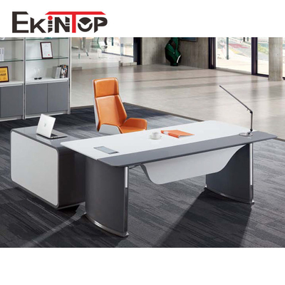 Meja Komputer Eksekutif Modern, Meja Tulis Perabot Kantor 2400x2055x750mm