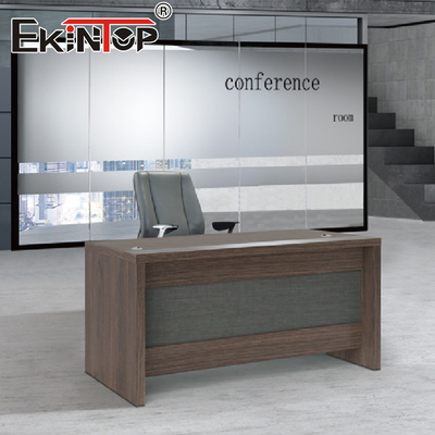 Meja Kantor Eksekutif Desain Modern 1400Wx700Hx760mm Untuk Manajer Eksekutif Senior
