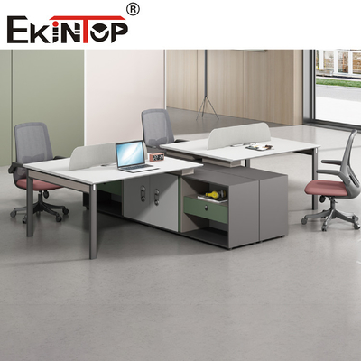 Bilik yang Dapat Dibongkar Partisi Workstation Kantor Menulis Meja Komputer Untuk 2-8 Orang