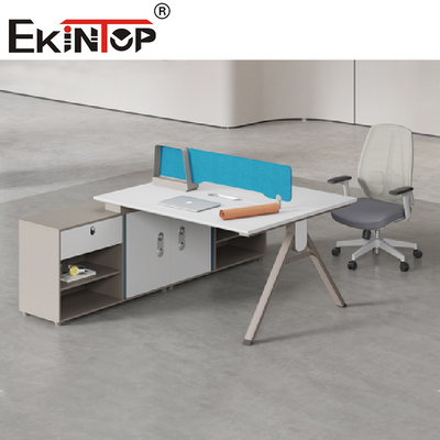 Perabot Kantor Stasiun Kerja Modern Meja Stasiun Kerja Terbuka Modular 2-6 Kursi