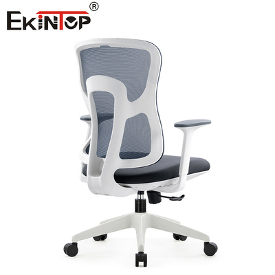 Kursi Jaring Putar Ergonomis Hitam Abu-abu Dengan Sandaran Tangan Yang Tingginya Dapat Disesuaikan