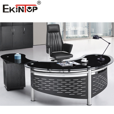 Meja Kaca Eksekutif Modern 4 Kaki Meja Komputer Kantor Berbentuk L Untuk CEO