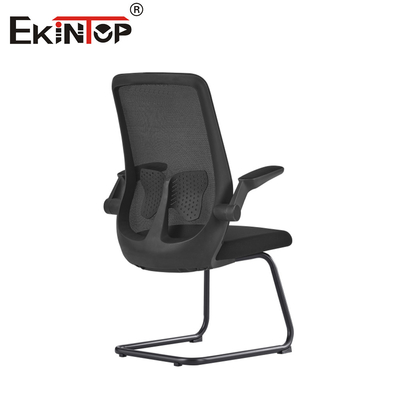 Tetap fokus Tetap nyaman Kursi kantor bersih untuk hari kerja yang produktif