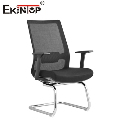 Tetap fokus Tetap nyaman Kursi kantor bersih untuk hari kerja yang produktif