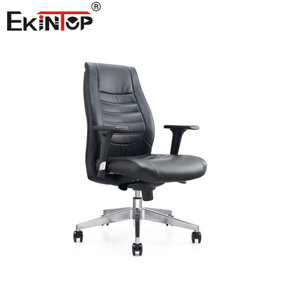 3D Armrests Kursi Kantor Kulit Hitam Dengan Kaki Logam Tingginya Disesuaikan