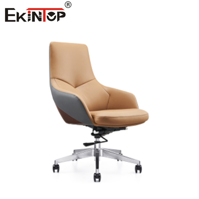 Kursi Kantor Kulit Tinggi Dengan Kaki Logam Dan Casters Base Chrome