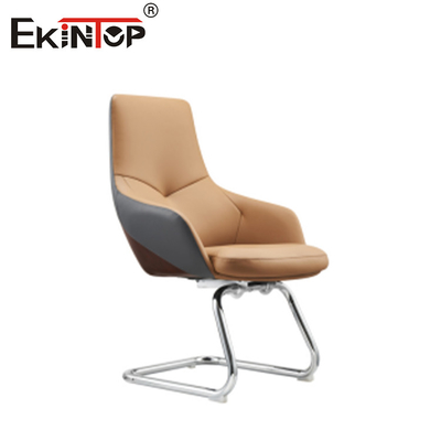 Kursi Kantor Kulit Tinggi Dengan Kaki Logam Dan Casters Base Chrome