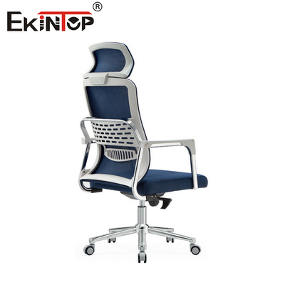 Kursi kantor dengan punggung tinggi dengan sandaran lengan dan ketinggian yang dapat disesuaikan
