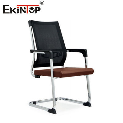 Kursi Kantor Mesh yang dapat disesuaikan dengan bahan kain dan kaki logam