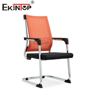 Kursi Kantor Mesh yang dapat disesuaikan dengan bahan kain dan kaki logam