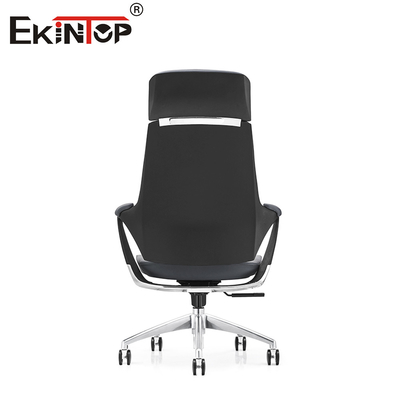 Kursi kantor hitam dengan punggung tinggi dengan bahan kulit dan sandaran kepala