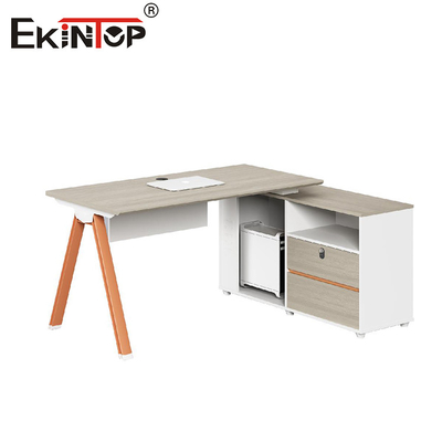Modular Karyawan Kantor Workstation Sumber Bahan Kayu Produsen
