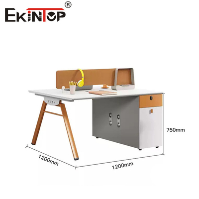 Meja Kantor Staf Terjangkau Workstation Gaya Modern dengan Pembagi