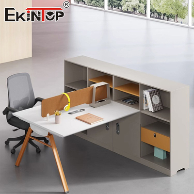 Furnitur Kantor Custom Workstation dengan Partisi Screen Gaya Modern