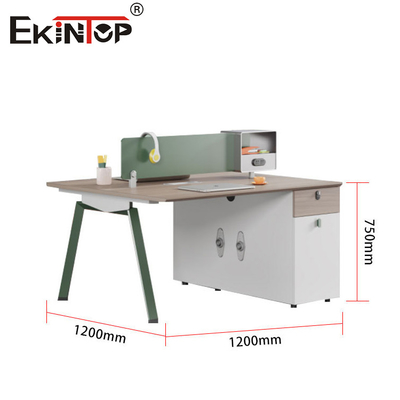 Furnitur Kantor yang Didesain Ergonomis dengan Stasiun Kerja Layar Privasi