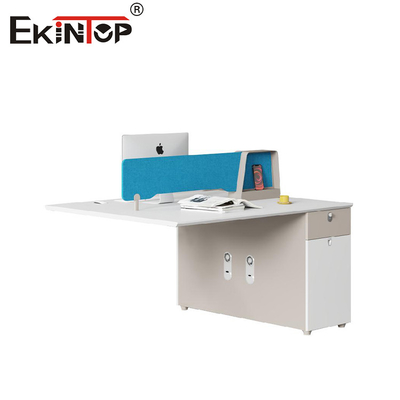 Meja Komputer Workstation Karyawan Bergaya Fashionable Didiskon