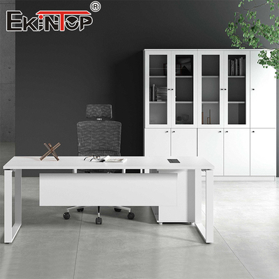 Meja Kantor Eksekutif Dengan Kaki Logam Perabotan Gaya Minimalis