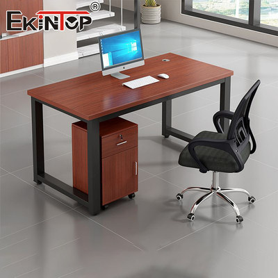 Meja Kantor Kayu Gaya Klasik Dengan Lemari Sisi