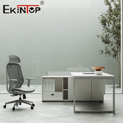 Meja Kantor Gaya Modern dengan Kabinet Samping Bergaya Semua Meja Modern